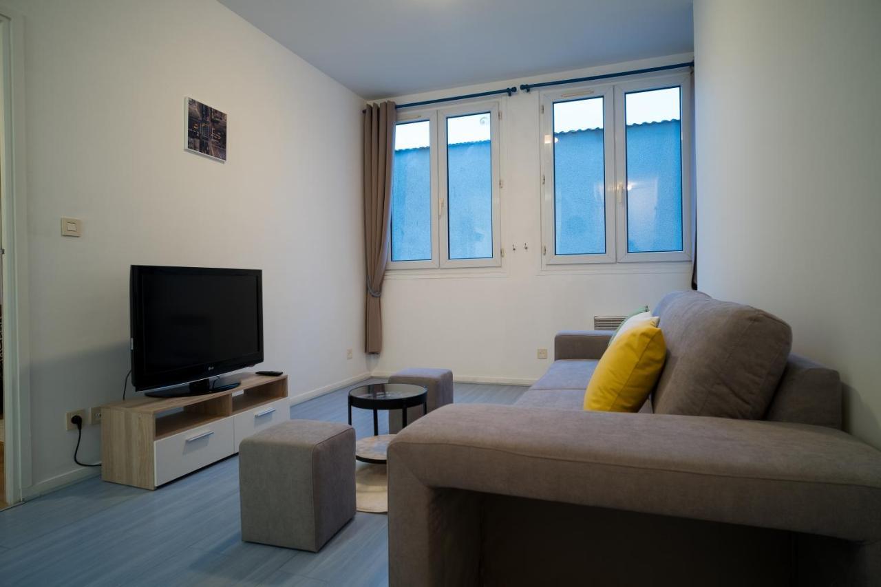 Residence Centre Ville Avec Parking Μπουρζ Εξωτερικό φωτογραφία